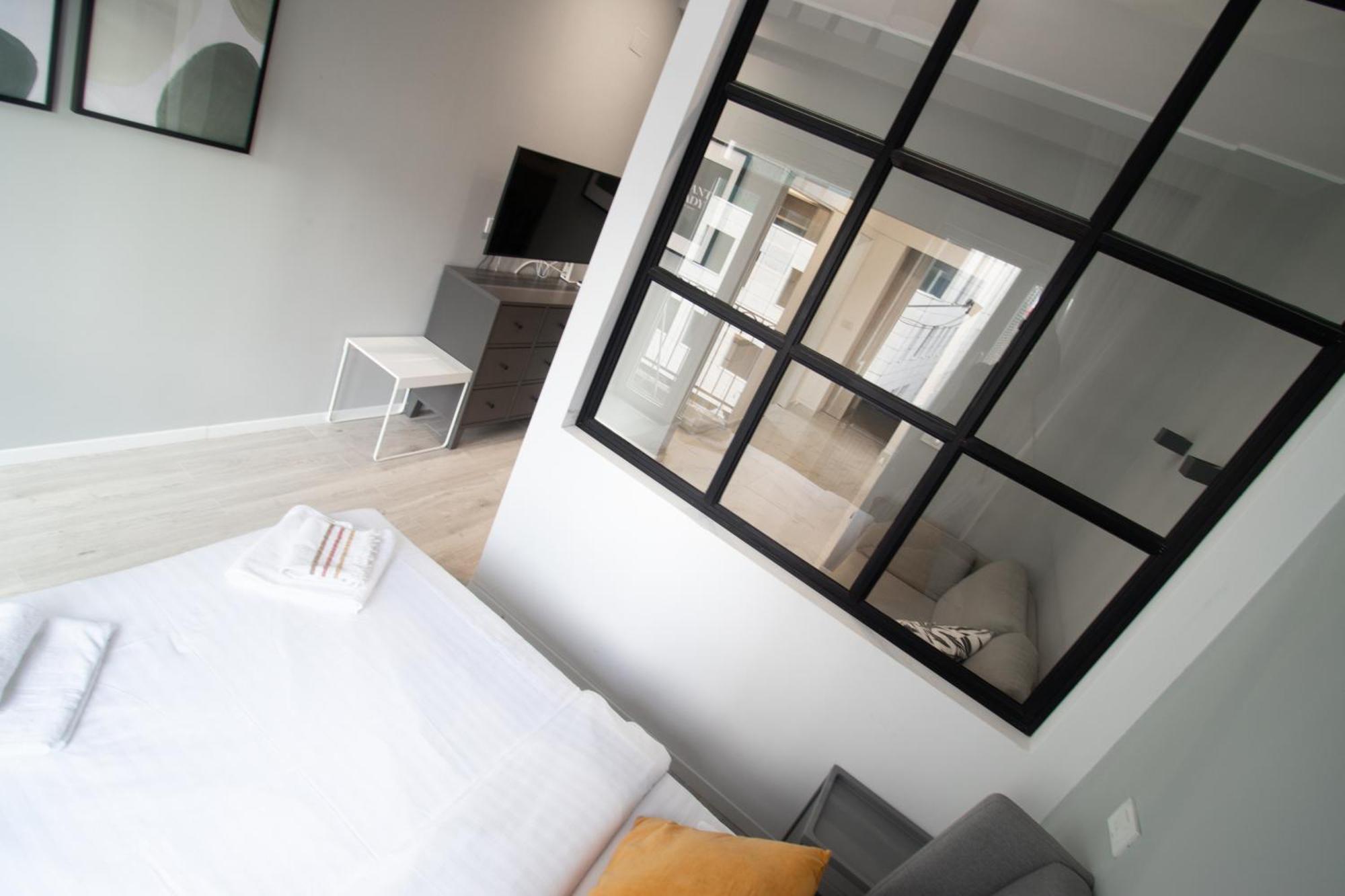 Old Center Calea Victoriei, Star Apartment บูคาเรสต์ ภายนอก รูปภาพ